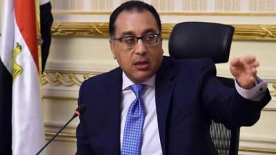 رئيس الوزراء يترأس اجتماع الحكومة بمقر المجلس بمدينة العلمين الجديدة