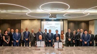 وزير الطيران المدني يشهد  توقيع مذكرتي تفاهم بين شركة ميناء القاهرة الجوي وشركة شانجي الدولية