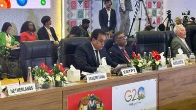 وزير الصحة: المنتجات العشبية الطبية متنوعة ويجب أن تخضع لرقابة الجودة