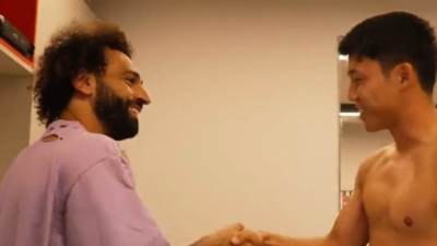 محمد صلاح يوجه رسالة للاعب ليفربول الجديد