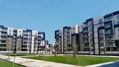 رئيس جهاز مدينة "دمياط الجديدة" يتفقد سير العمل بمشروع "جنة" السكنى