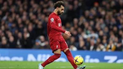 الدوري الانجليزي.. صلاح يقود هجوم الريدز أمام بورنموث