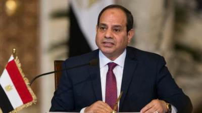 الرئيس السيسي لطلاب الأكاديمية العسكرية: ربنا يفرحكم واطمئنوا على البلد