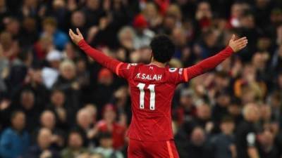 جيرارد يهنئ محمد صلاح بعد تخطيه لرقمه القياسي مع ليفربول