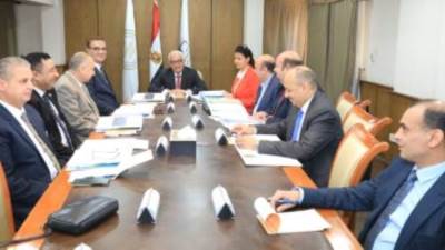 "التعليم" تعلن التعاقد لتوفير 20 ألف عامل للاستعانة بهم بالمدارس