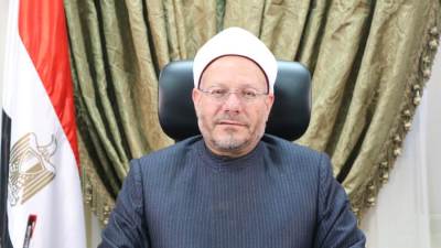 المفتي: ينبغي مراعاة الوسطية في النقل من التراث الفقهي والإفتائي عند التعامل مع الواقع والمستجدات