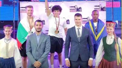 وزير الرياضة يُهنئ بعثة منتخب مصر للستريت وورك أوت لتحقيقه 3 ميداليات ذهبية في بطولة العالم بلاتفيا