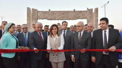 وزيرة الثقافة تفتتح معرِض السويس للكتاب في دورته الأولى بمشاركة 40 ناشرًا