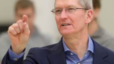 انستجرام يزيل حساب رئيس أبل "تيم كوك" من المنصة: مزيف