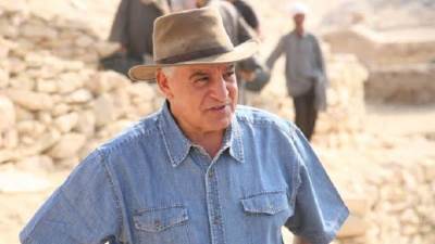 زاهي حواس يوجه رسالة عاجلة لوزير الآثار: آثارنا بتتسرق