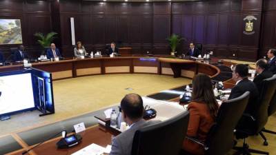 مدبولي يتابع تنفيذ برنامج الطروحات الحكومية وتمكين القطاع الخاص