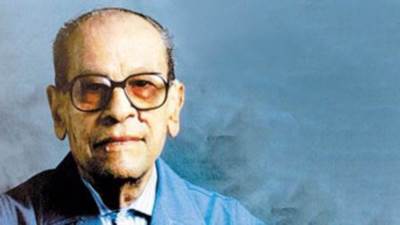 17 عامًا على رحيل نجيب محفوظ.. رحلة من التاريخ إلى الواقعية