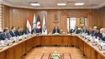 تطور ملموس في معدلات إنتاج الشركة.. «أنربك» تصل بإنتاج البنزين عالى الأوكتين لنحو 1.9مليون طن