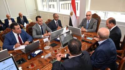 وزير الإسكان يتابع البرنامج الزمني للانتهاء من مشروع تطوير التجلى الأعظم