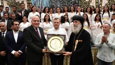 وزير السياحة يفتتح عدد من المواقع الأثرية بمحافظتي قنا والأقصر بعد الانتهاء من مشروع ترميمها