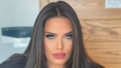 منع سارة زكريا من الغناء فى مصر وتغريم ياسر الحريرى 100 ألف جنيه