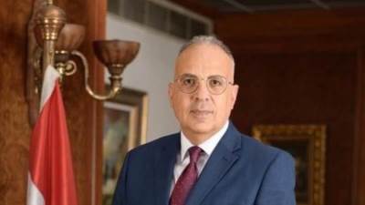 الدكتور سويلم يصل إلى نيروبى للمشاركة في "قمة المناخ الإفريقية"