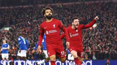 تقارير انجليزية: اتحاد جدة يقدم عرضه الأخير لضم محمد صلاح