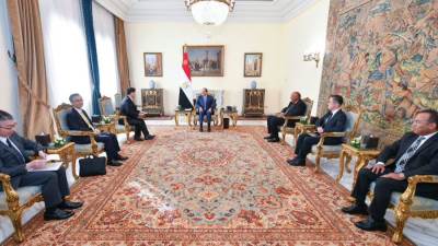 الرئيس السيسى يؤكد لوزير خارجية اليابان مكانة طوكيو لدى مصر رسميا وشعبيا