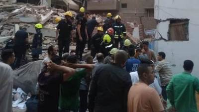 وزيرة التضامن توجه بصرف 60 ألف جنيه لأسرة كل متوفى فى انهيار عقار حدائق القبة