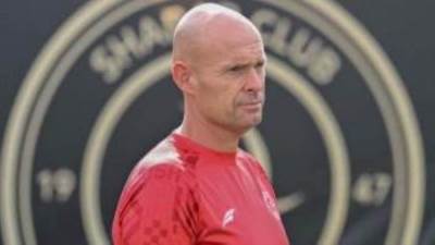 الشباب يعلن أول إقالة فى الدورى السعودى ويطيح بمدربه مارسيل كايزر