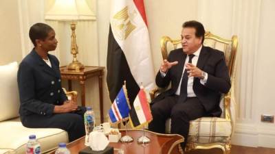 وزير الصحة يؤكد تنفيذ توجيهات الرئيس السيسي بتقديم كافة سبل الدعم اللازم للدول الأفريقية