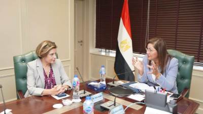 وزيرة التخطيط والتنمية الاقتصادية تبحث سبل التعاون مع وفد البنك الدولي