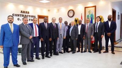 رئيس المقاولون العرب في جولة عمل بغينيا الاستوائية