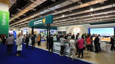 البنك الزراعي يستعرض برامجه التمويلية لتنمية القطاع الزراعي وتحقيق التنمية الريفية بمعرض صحارى