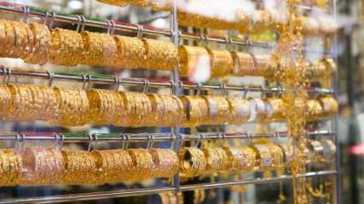 أسعار الذهب اليوم الأحد في مصر.. وعيار 21 يسجل 2200