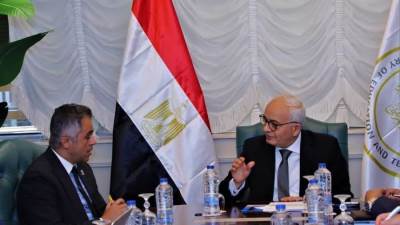 وزير التعليم: نسعى نحو التوسع في برنامج "هي تقود" بالمحافظات الحدودية