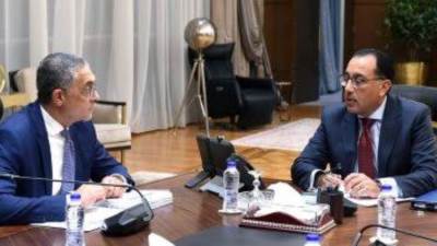 الحكومة تعلن إصدار 22 رخصة ذهبية.. وتأسيس أول 30 شركة إلكترونيًا