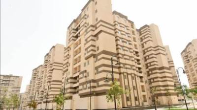 الإسكان":  وفد من دولة كينيا يتفقد مشروع تنفيذ 74 برجاً سكنياً