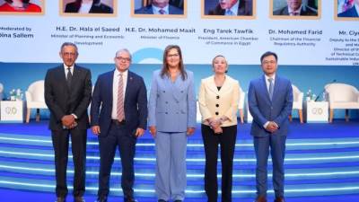 وزيرة التخطيط تشارك في فعاليات مؤتمر مصر الأول للاستثمار البيئي والمناخي