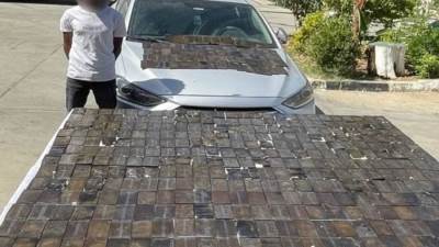 ضبط 3 عناصر إجرامية بحوزتهم 54 كجم من مخدر الحشيش و580 قرصا مخدرا