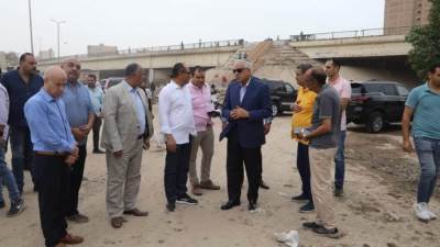 محافظ الجيزة يتفقد محور منشأة البكاري بدءآ من الدائري بالمنشية وحتي محور المريوطية