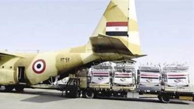 وصول 3 طائرات مصرية محملة بالمساعدات العاجلة لمطار بنينا الدولي ببنغازي