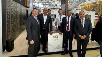 وزير السياحة يفتتح الجناح المصري المُشارك في معرض Leisure بموسكو