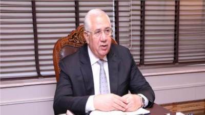 وزير الزراعة: تغطية التقاوى المعتمدة للقمح الموسم الحالى بنسبة 100%