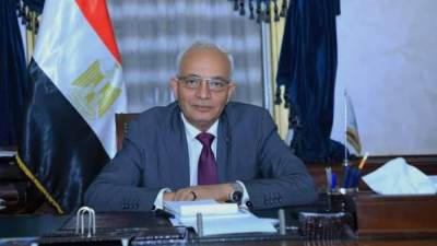 وزير التعليم يقرر إعفاء الطلبة المصريين العائدين من ليبيا من دفع مصروفات الدراسة