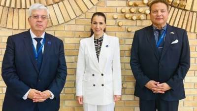 وزير التعليم العالي يلتقي بوزيرة البيئة الإماراتية لاستعراض دور الجامعات لتحقيق توصيات مؤتمر المناخ