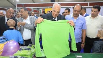 محافظ الجيزة: معرض أهلا مدارس يوفر مستلزمات دراسية ومواد غذائية بتخفيضات 30%