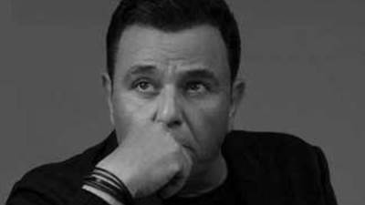 دفن شقيق محمد فؤاد بمقابر العائلة بمنطقة حلوان