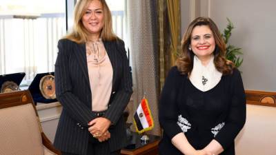 وزيرة الهجرة تبحث مع المدير التنفيذي للأكاديمية الوطنية للتدريب تعزيز التعاون المشترك