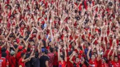 30 ألف مشجع لمباراة الأهلي وسان جورج بدوري الابطال 