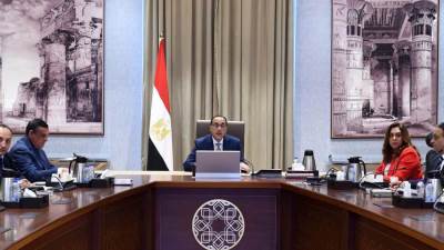 رئيس الوزراء يتابع موقف المشروعات الجاري تنفيذها بمحافظة دمياط