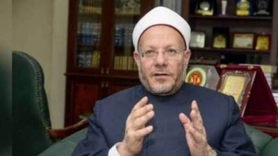 المفتي: الإسلام لا يقف موقفًا سلبيًّا ولا عدائيًّا من أيِّ دين أوثقافة بسبب الاختلاف في الدين