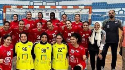 وزير الرياضة يهنئ بطالتنا ناشئات اليد بالفوز بالبطولة الإفريقية بتونس