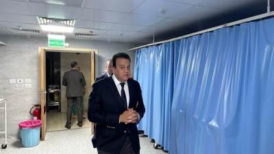 وزير الصحة يشيد بانتظام العمل وأداء الفرق الطبية بمستشفى هليوبوليس التابعة للمؤسسة العلاجية