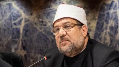 احتفالًا بالمولد النبوي الشريف.. الأوقاف: تعميم الصلاة على النبي في مساجد الجمهورية